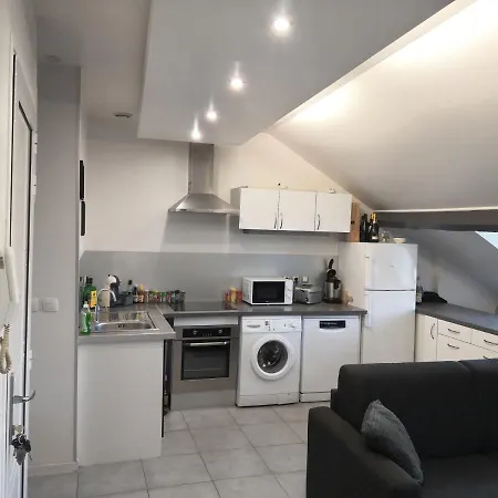 Grand T2 45m2 Vue Degage Διαμέρισμα Εξ Λε Μπαν