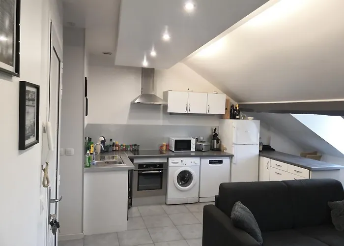 Grand T2 45m2 Vue Degage Διαμέρισμα Εξ Λε Μπαν